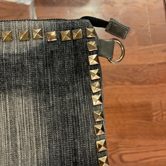Gray stone washed denim with gold stud clutch Jean bag - Picture 3 of 8
